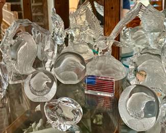 Assorted glass and crystal eagle figurines