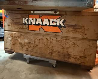 Knaack Rolling Tool Chest