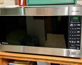 Panasonic countertop microwave