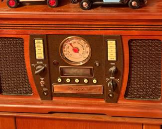 Innovative Technology Nostalgic Retro Stereo System with CD Recorder