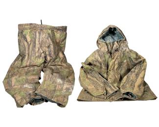 (2pc) Cabela’s Lightweight Outdoor Camo Jacket And Pants
