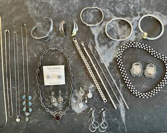 Sterling Silver New Vintage Jewelry 