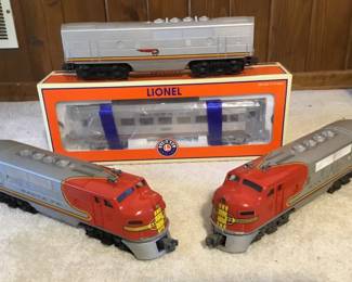 LIONEL Santa Fe Lot