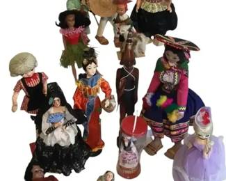 Vintage Souvenir Doll Cache