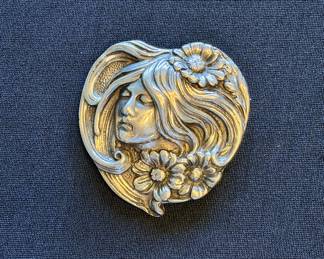 Art nouveau brooch
