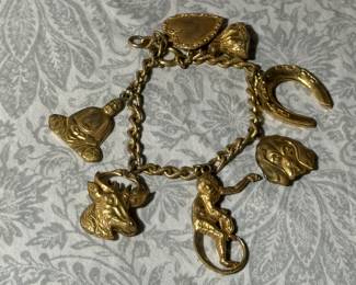 Charm bracelet