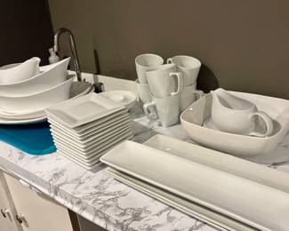 Crate & Barrel