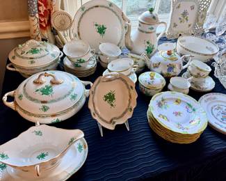 Herend serving pieces, tea pots and luncheon plates. 