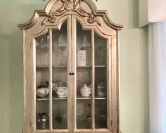 French wall mounted curio cabinet in silver/gold