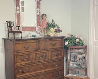 Excellent Tall 6 drawer chest.