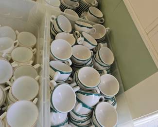 Syracuse China Restaurantware Cups & Saucers