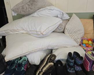 Pillows & Shoes