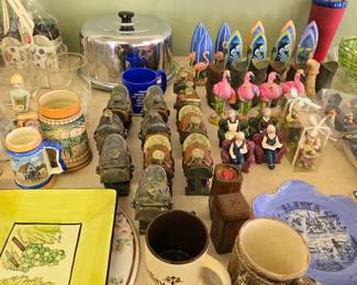 Figurines