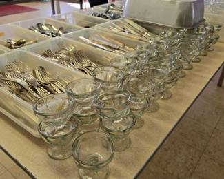 One-Scoops & Flatware