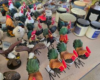 Figurines