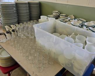 Syracuse China Restaurantware, Drinking Glasses, Syrup Dispensers, Gravy Boats