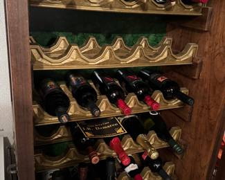 inside of the wine bar door - no liquor for sale