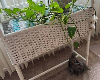 wicker plant stand
