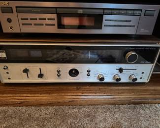 Fisher 304 2/4 Channel Convertible Stereo Receiver with a pair of Audio Lab Model AL-212 Speaker System 2 Way System Speakers
