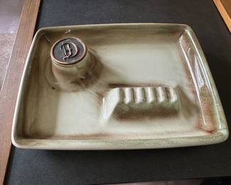ceramic ash tray - Hyde Park Line #1961 USA