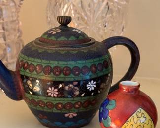 Cloissone tiny teapot 