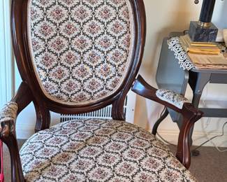 occasional chair 