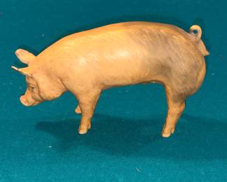 Breyer pig