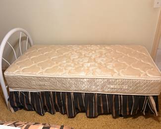 Twin size bed