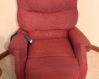 Lift chair needs work