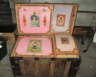 Antique trunk 