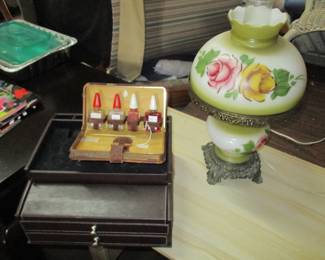 nail set / glass lamp