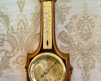 Italian barometer 