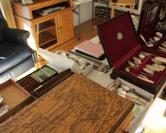 Silverware, various sets, knife set also