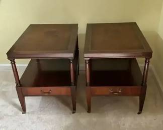 2 Side Tables