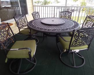 Iron outside table and chairs