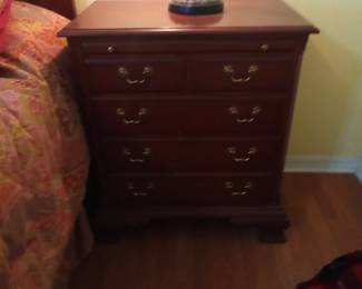 Thomasville nightstands
