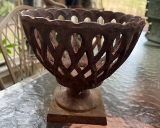 Decorator bowl