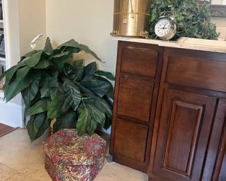 Assorted floral decor