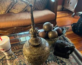 Decorator items.
