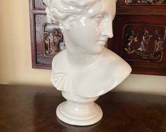 Lady bust