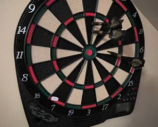 dart board
