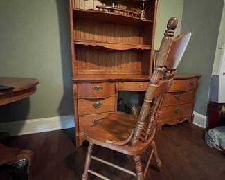 Modern desk & chair.