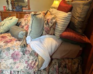 Assorted bedding