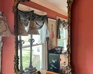Beautiful ornate gold frame mirror