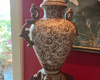 Porcelain lidded jar