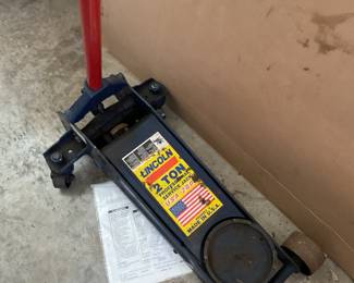 2 Ton service Jack
