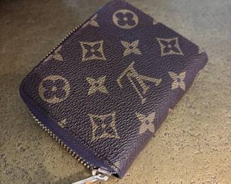 Louis Vuitton Zippy Coin Purse