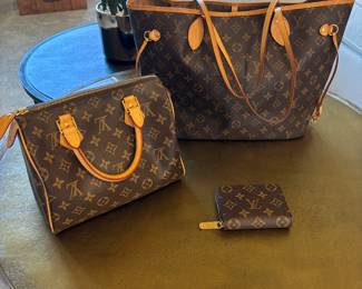 Louis Vuitton Designer Bags -Authentic-
NeverFull Tote / Speedy Handbag/ Zippy Coin purse