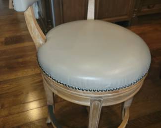 Frontgate counter stools