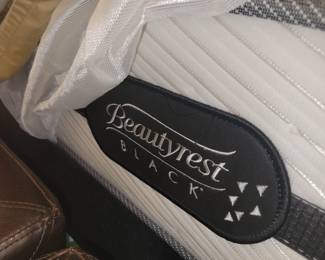 2nd Beautyrest Black mattress set